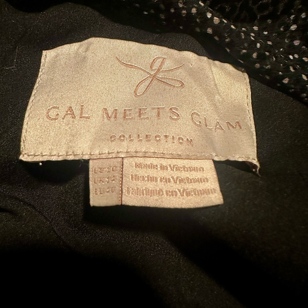 Gal Meets Glam Black Mini Dress with Polka Dot Puff Sleeves and Scallop Hem - Picture 4 of 4